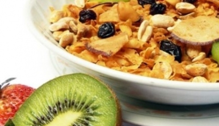 Ovesné cereálie s kiwi a jahodou 