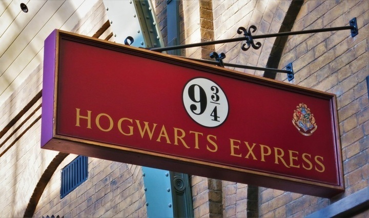 Harry Potter - nástupiště 9 a 3/4